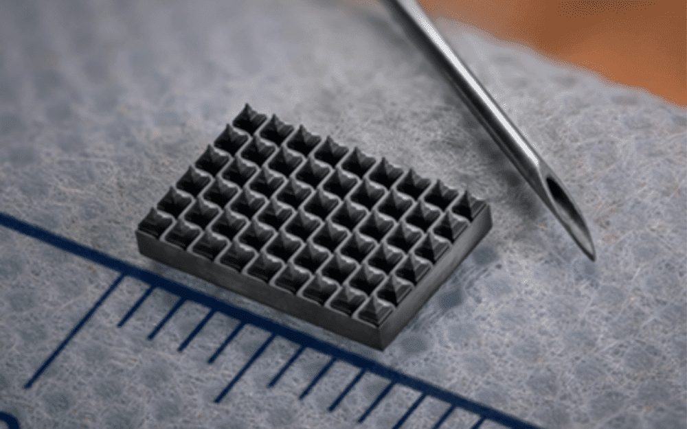 1-1000x625-1 Tray of 400 micro needles for skin cells collection, printed in just 15 hours