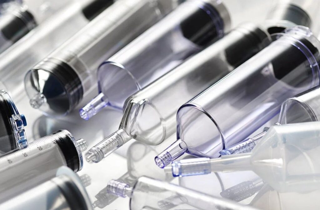 Innovative Angiographic Syringes for Safer Procedures