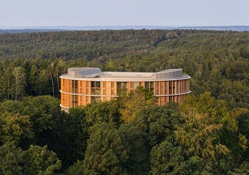 csm_bettenhaus_aussen_3_hgesch_okt2020_c4c839fd40 (Credit: HG Esch)