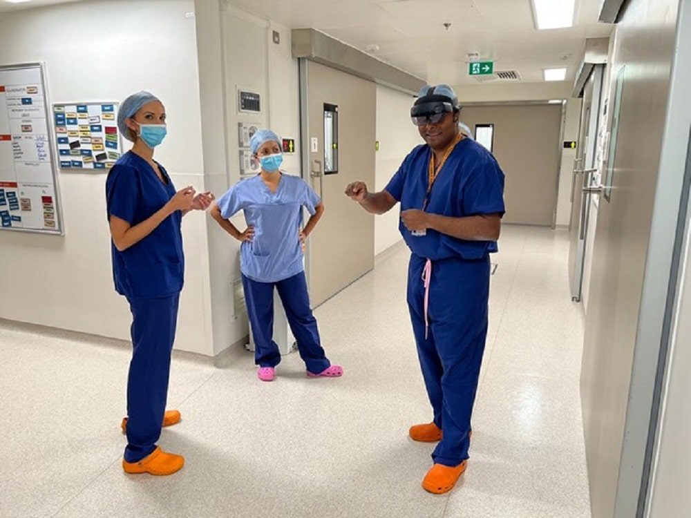 sam-rajaratnam-hololens Sam Rajaratnam of Schoen Clinic with a HoloLens. (Credit: Schoen Clinic)