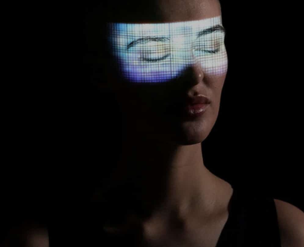 layer-design-lightvision-meditation-headset2-jpg The headset features an LED light matrix that converts videos of the natural world into an ever-changing sequence of biomorphic patterns that can be “seen” even with closed eyes. (Credit: LAYER/Resonate)