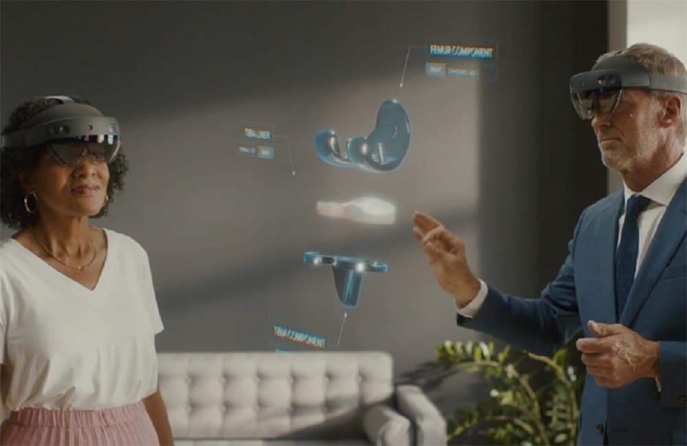 zimmer-biomet-optivu-surgical-demo Zimmer Biomet OptiVu mixed reality solution (Credit: Zimmer Biomet)